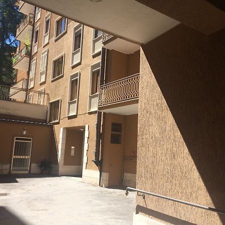 LʼAquila B&B Torrione المظهر الخارجي الصورة